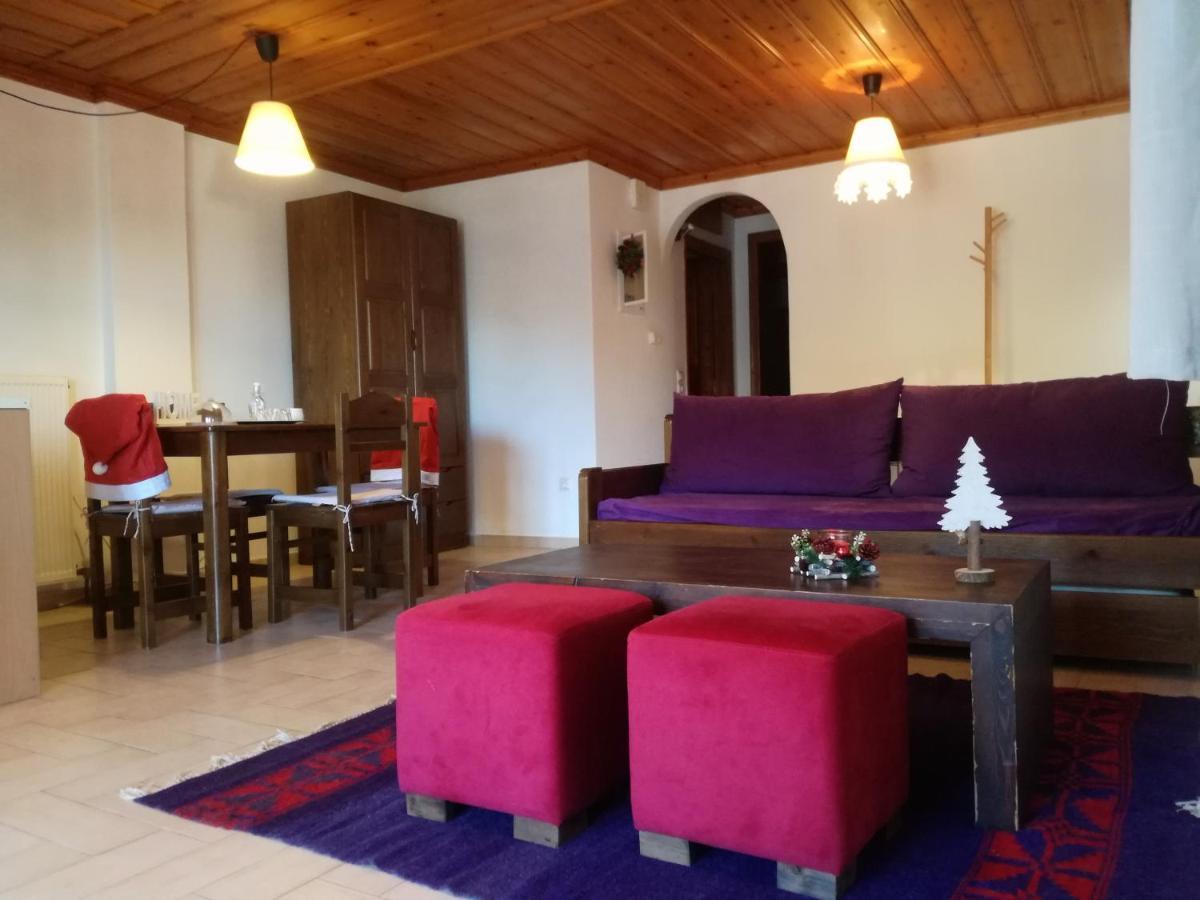 Kristis'S Homes - "Beautiful Home" In Dimitsana Buitenkant foto